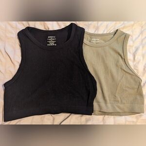 Set of 2 Cropped Tank Tops (Size M/L)